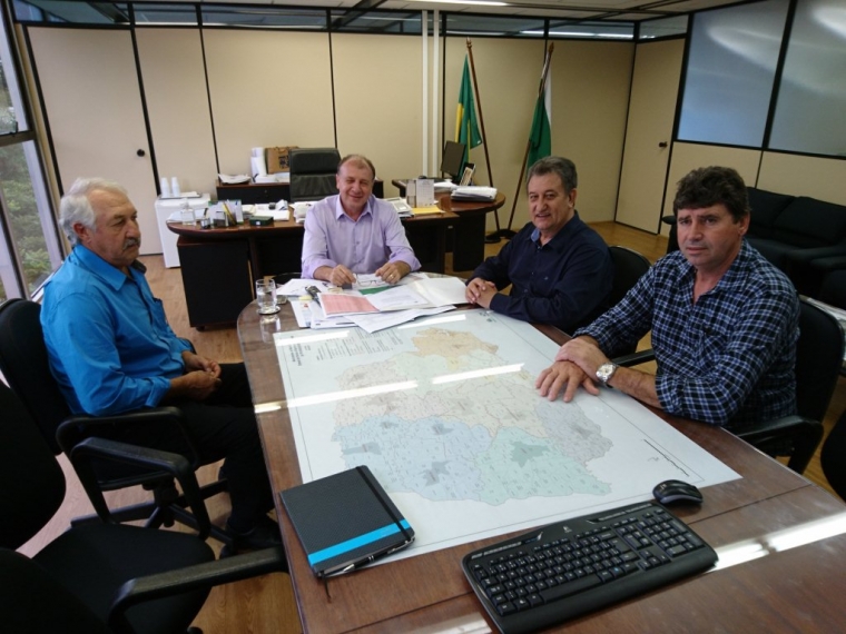 Bairro Pinheirinho tem Asfalto garantido, a licitação da obra será em poucos dias. 
